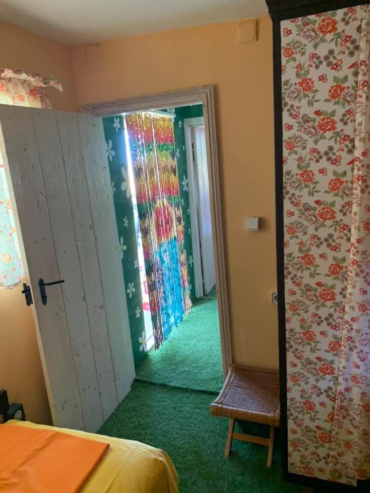 Bungalow "Pod Varbata" Lozenec Exteriér fotografie